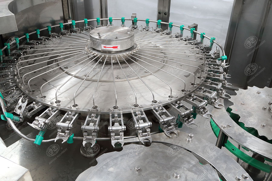 灌裝水機(jī)械 灌裝水機(jī)械